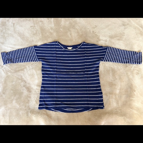SOLD! Club Monaco top - Picture 1 of 4